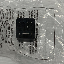 Load image into Gallery viewer, Glow Plug Control Unit 0281003085 Bosch ECU 038907281B 132129 2502129 GZS New