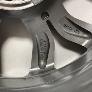GENUINE DISCOVERY 5  19” Alloy Wheel  LR081580 brand New