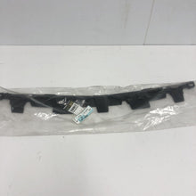 Load image into Gallery viewer, GENUINE RENAULT REAR BUMPER BRACKET (8200146043)