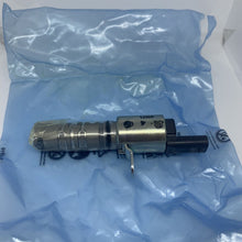 Load image into Gallery viewer, GENUINE AUDI A1 / A3 1.4 16V TFSI CZCA VVT OIL SENSOR 04E906455D