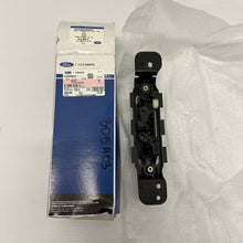 Load image into Gallery viewer, 46390605