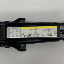 Load image into Gallery viewer, GENUINE VW GOLF SKODA OCTAVIA RAPID SEAT LEON 2011-2020 JACK LIFT TOOL 5Q0011031