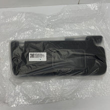 Load image into Gallery viewer, Genuine Land Rover Discovery 5 sun visor RH lr104965