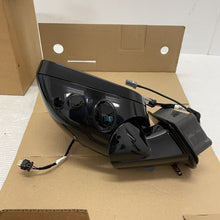 Load image into Gallery viewer, Genuine Land Rover Discovery Wing Mirror LR051377