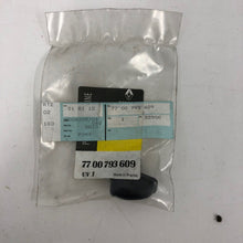 Load image into Gallery viewer, GENUINE RENAULT JET REAR WASH NLA (7700793609)