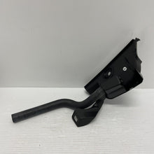 Load image into Gallery viewer, Genuine Vauxhall MK3 (C) (A3470) N/S/F Passenger Side Wind Deflector Inlet Grill