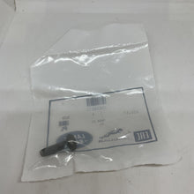 Load image into Gallery viewer, Genuine Jaguar Screw JDE36570