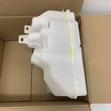 Load image into Gallery viewer, Genuine Fiat Reservoir brand new 600622039
