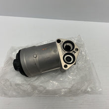 Load image into Gallery viewer, Genuine Volkswagen 022115403R Oil filter with flange