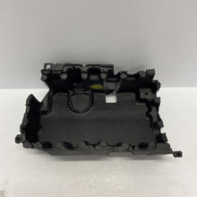 Load image into Gallery viewer, Genuine Volkswagen Oil Sump Cover Camper/Multivan/TransporterCarvelle 04L103660J