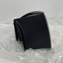 Load image into Gallery viewer, Genuine Seat Cordoba 6l 03-09 tail light reflector 6l5945112