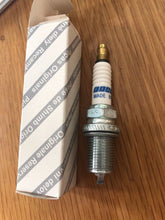 Load image into Gallery viewer, Genuine Fiat Spark Plugs Part No 46551935 Bravo Doblo Panda Multipla