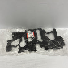 Load image into Gallery viewer, Genuine Land Rover Range Rover Insulator LR121237