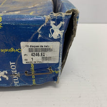 Load image into Gallery viewer, 2x Brake Discs Pair Vented For Peugeot 407 2.7 HDi Front 4246E0 4246K0 4246P8