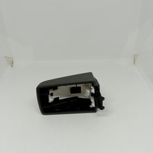 Load image into Gallery viewer, NEW GENUINE LR Discovery 4 OBERON GREY LH Front Door Handle Cap - LR072421