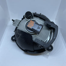 Load image into Gallery viewer, New Genuine Chevrolet Captiva 2011-2015 L/H Left Front Fog Lamp 96626979