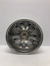 Load image into Gallery viewer, Genuine 22&quot; Bentley GT/GTC Polished Alloy Wheel (Rear) - 3SA601025