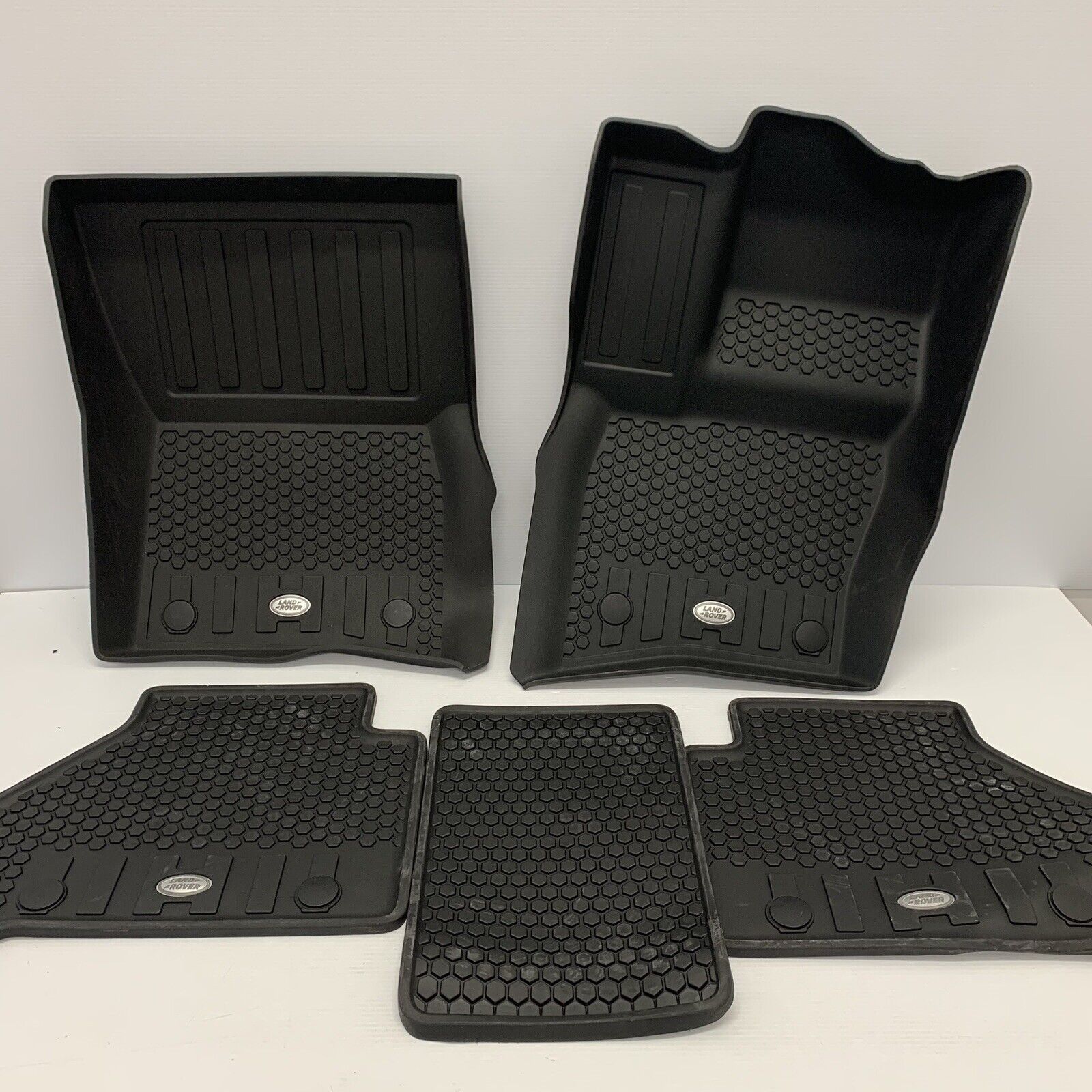 LAND ROVER DEFENDER 2020 7 SEAT LHD FRONT & REAR DEEP SIDED SET  