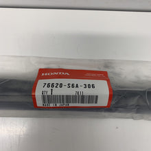 Load image into Gallery viewer, genuine honda wiper brand new 76620-s6a-306