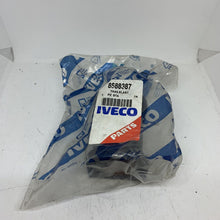 Load image into Gallery viewer, Genuine IVECO Rubber Lug 8588387