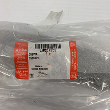 Load image into Gallery viewer, Genuine evoque 12 right rear wheel front arch door moulding lr027252