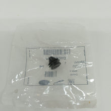 Load image into Gallery viewer, NEW GENUINE DISCOVERY 4/RR SPORT 10-13 REAR WHEELARCH MOULDING CLIP - DYC500110