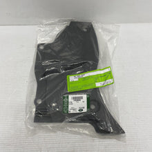 Load image into Gallery viewer, GENUIE RR SPORT 2014 - ONWARDS - COWL TOP END - LH GENUINE - LR038083