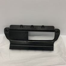 Load image into Gallery viewer, LR RANGE ROVER IV L405 Rear Tow Hook Opening Cover VPLGB0154 NEW GENUINE