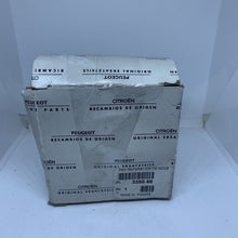 Load image into Gallery viewer, Genuine Peugeot Citroen DS 335069 HUB BEARING