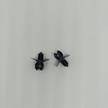 Load image into Gallery viewer, NEW GENUINE LAND ROVER 7x Bonnet Release Cable Clips 5.0MM CABLE ASSY -LR013332