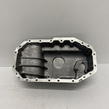 Load image into Gallery viewer, Genuine Volkswagen Golf 1.4i 2001 Engine Oil Sump 030103603Q