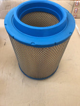 Load image into Gallery viewer, Air Filter To Suit Iveco Brand New 42553256f