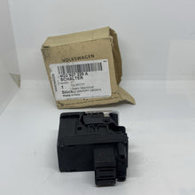 Load image into Gallery viewer, 44299611