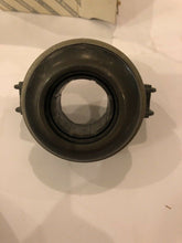 Load image into Gallery viewer, Genuine Fiat Clutch Release Bearing Brand New 9609263780