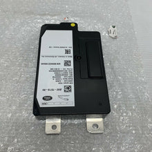 Load image into Gallery viewer, Genuine Land Rover Range Rover Telematics Control Module LR091256