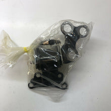 Load image into Gallery viewer, GENUINE MAZDA LH ENGINE MOUNT MOUNTING BC1E-39-100 C NEW OE REPLACEMENT